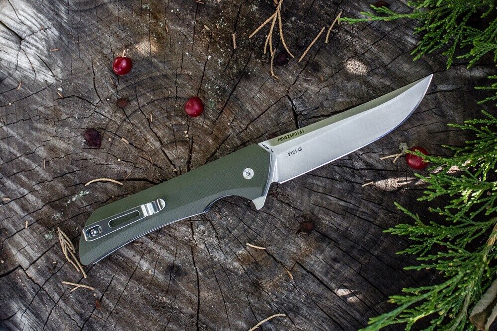 Нож Ruike Hussar P121 зеленый фото
