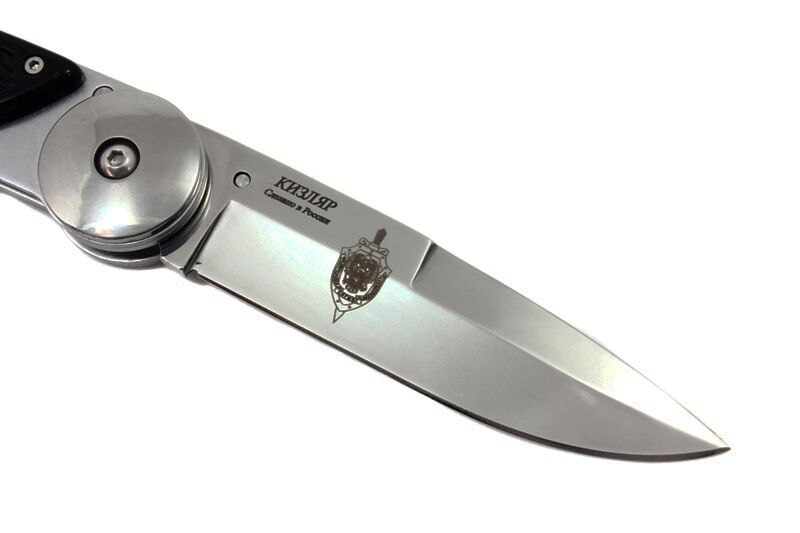 Нож складной Байкер 1 - пластик с символикой ФСБ Кизляр фото