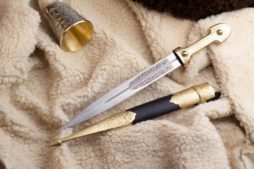 Кинжал сувенирный кожа/дерево/латунь Кизляр Кинжал сувенирный кожа/дерево/латунь Кизляр