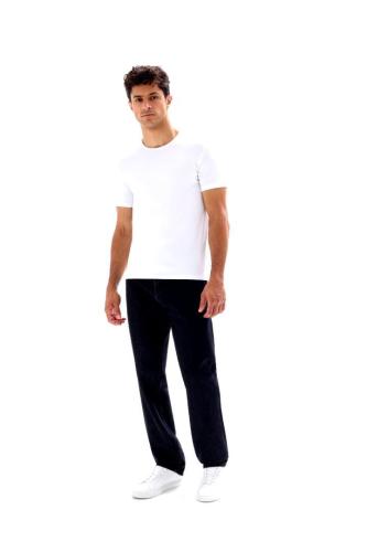 Футболка круглым вырезом