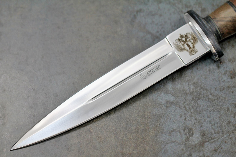 Нож КО-2 - кавказский орех/кожа с символикой Прокуратуры фото
