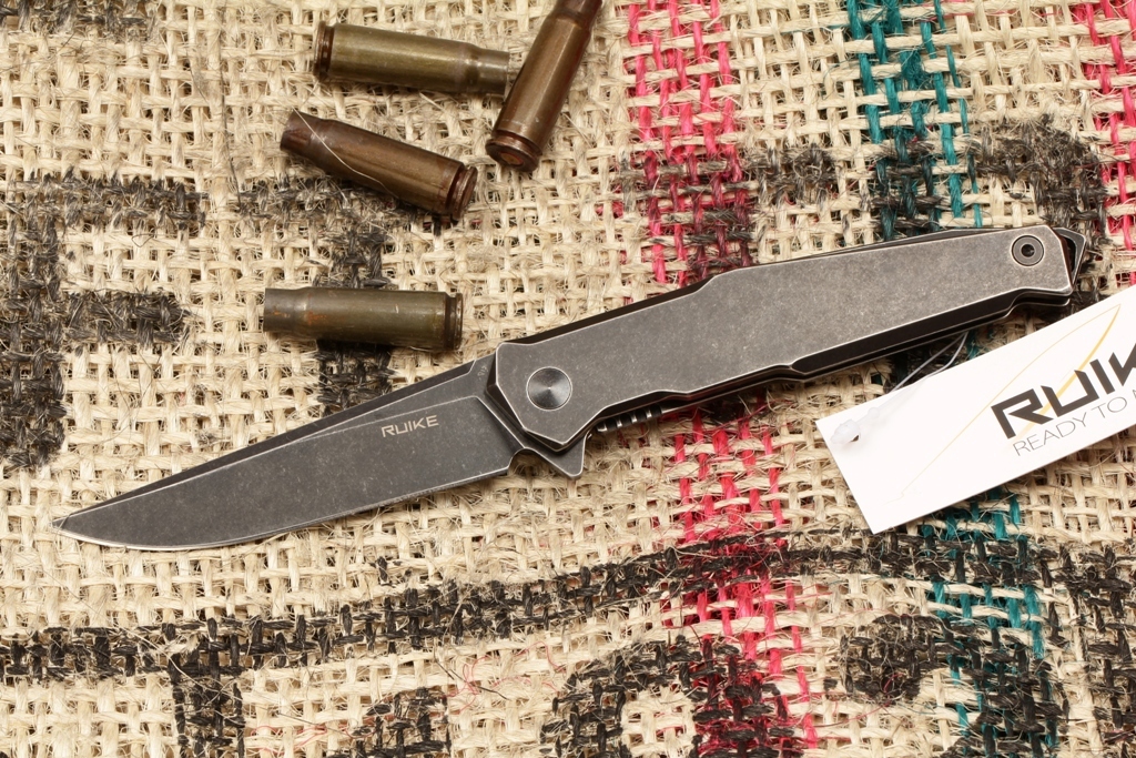 Нож Ruike P108-SB черный фото