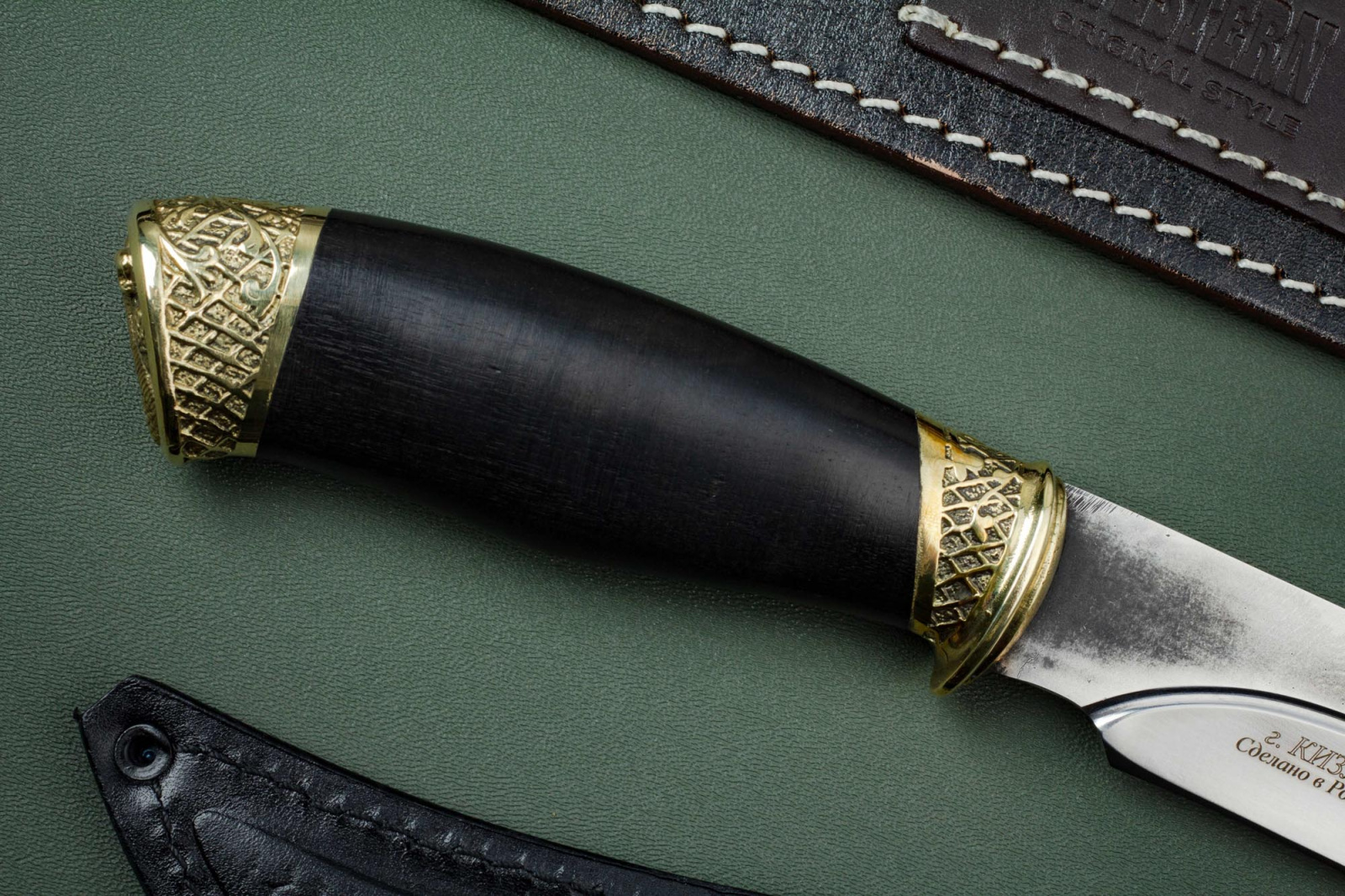 Нож Гюрза Х12 граб/латунь Беркут Кизляр