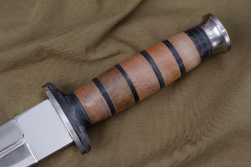 Нож КО-2 Дерево/Кожа с символикой ВДВ Нож КО-2 Дерево/Кожа с символикой ВДВ