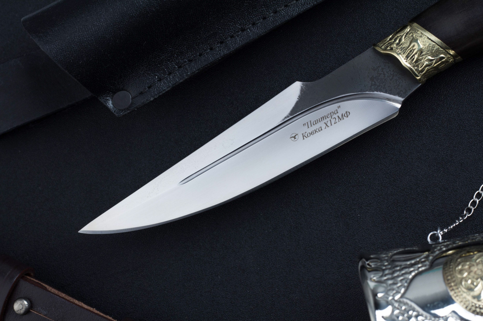 Нож Пантера Х12 граб/латунь Беркут Кизляр