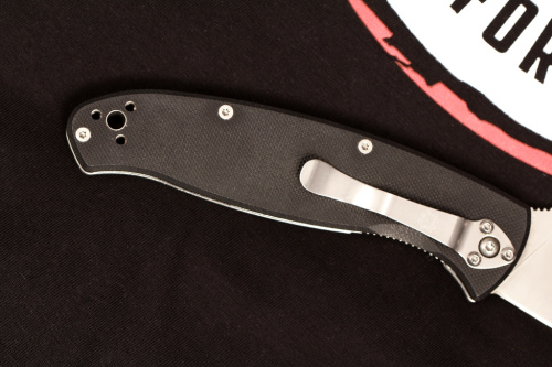 Нож Spyderco Resilience C142GP