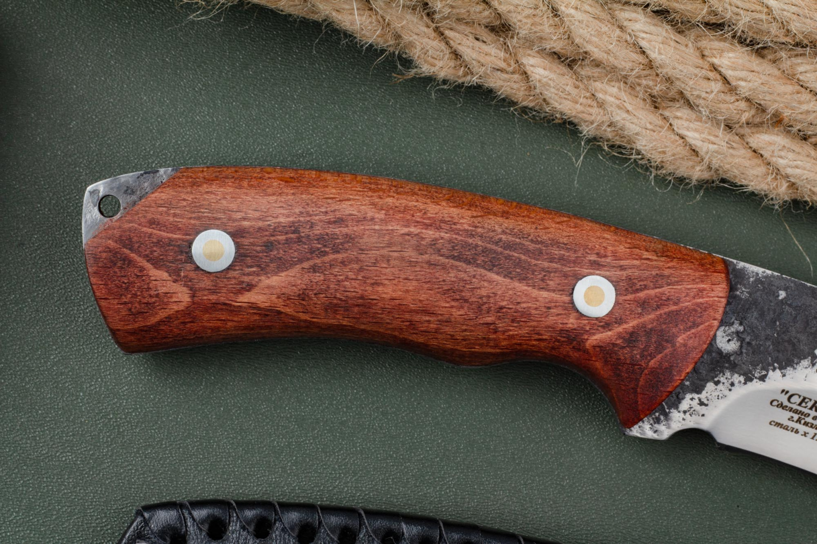 Нож Секач Х12мф накладные пляшки Блажко