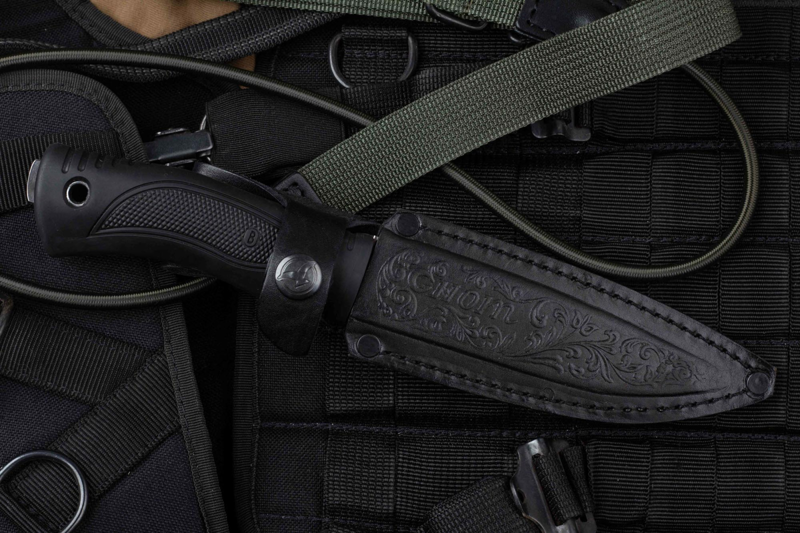 Нож Енот - 65х13/резина Беркут Кизляр