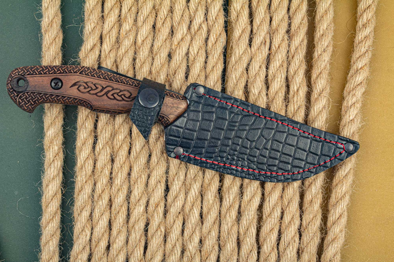 Нож Орион - Х12мф орех