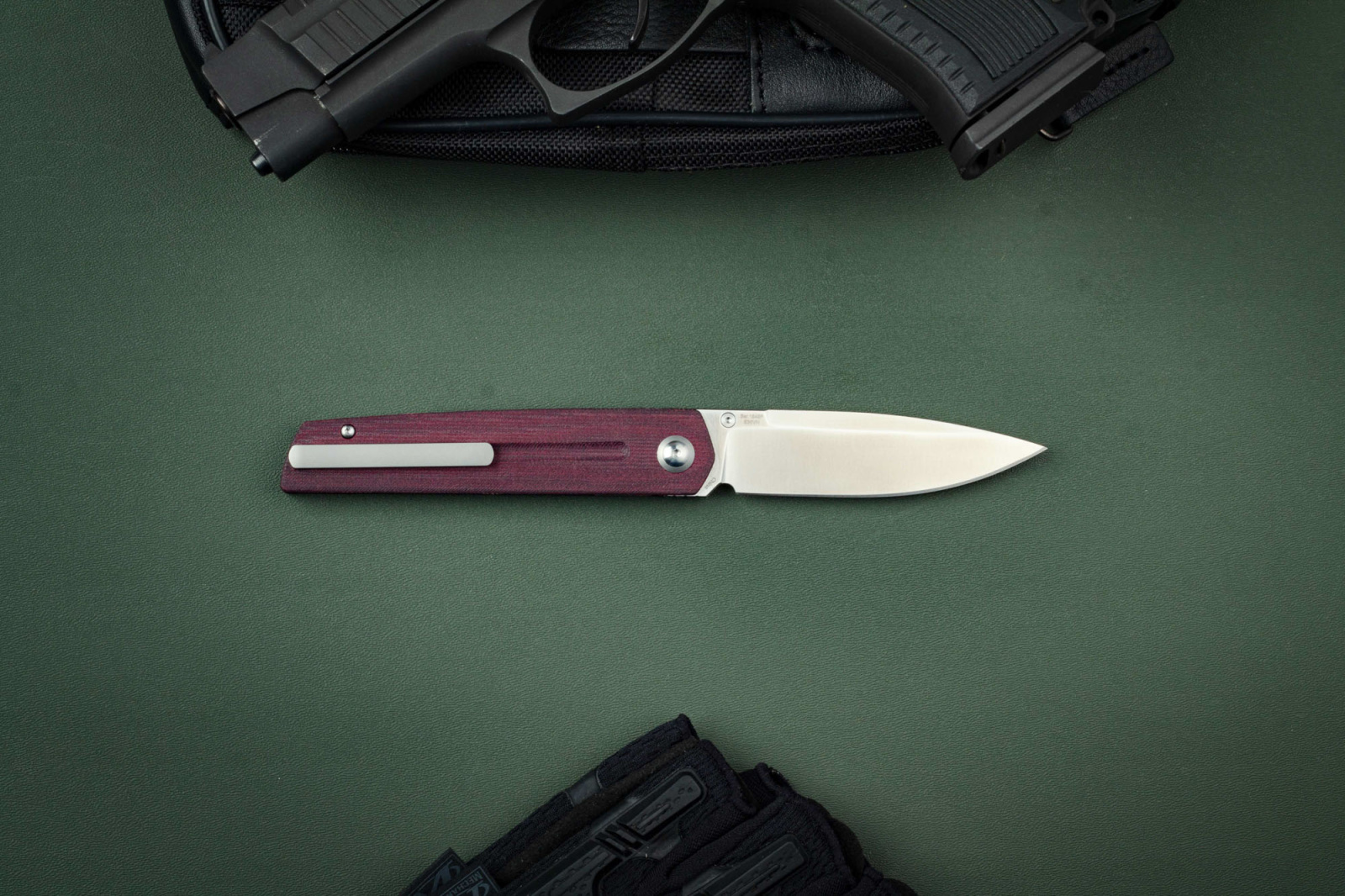 Складной нож Artisan Cutlery Sirius сталь S35VN, рукоять Burgundy Micarta