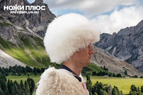 Папаха кавказская козья белая