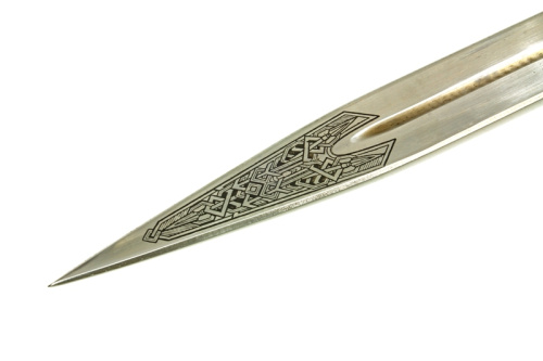 Кинжал сувенирный модель №10 малый кожа/мельхиор Поиск Кизляр