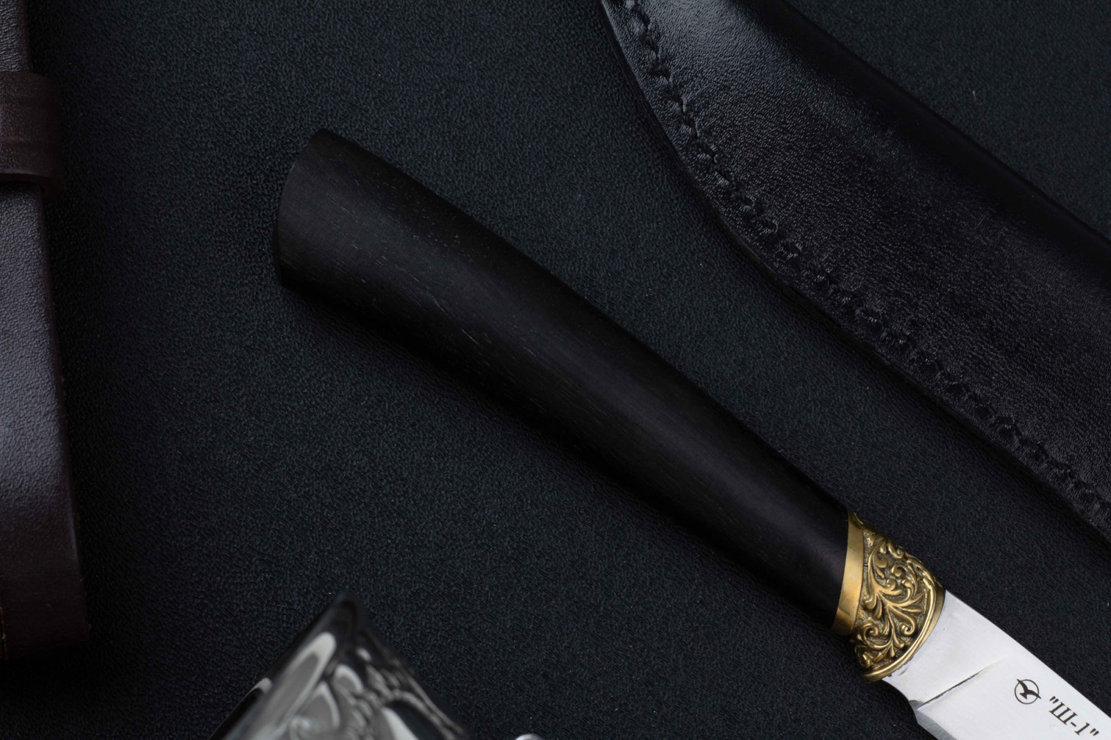 Нож Ш-1 65х13 латунь граб Беркут Кизляр