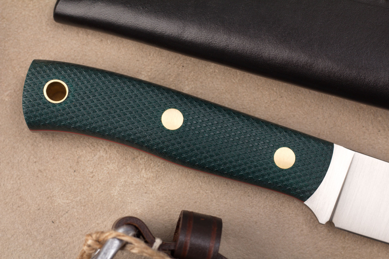 Нож ТКК N690 изумруд конвекс Южный Крест