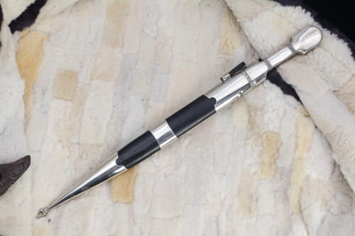 Кинжал сувенирный модель №19 со вставками кожазаменитель/мельхиор