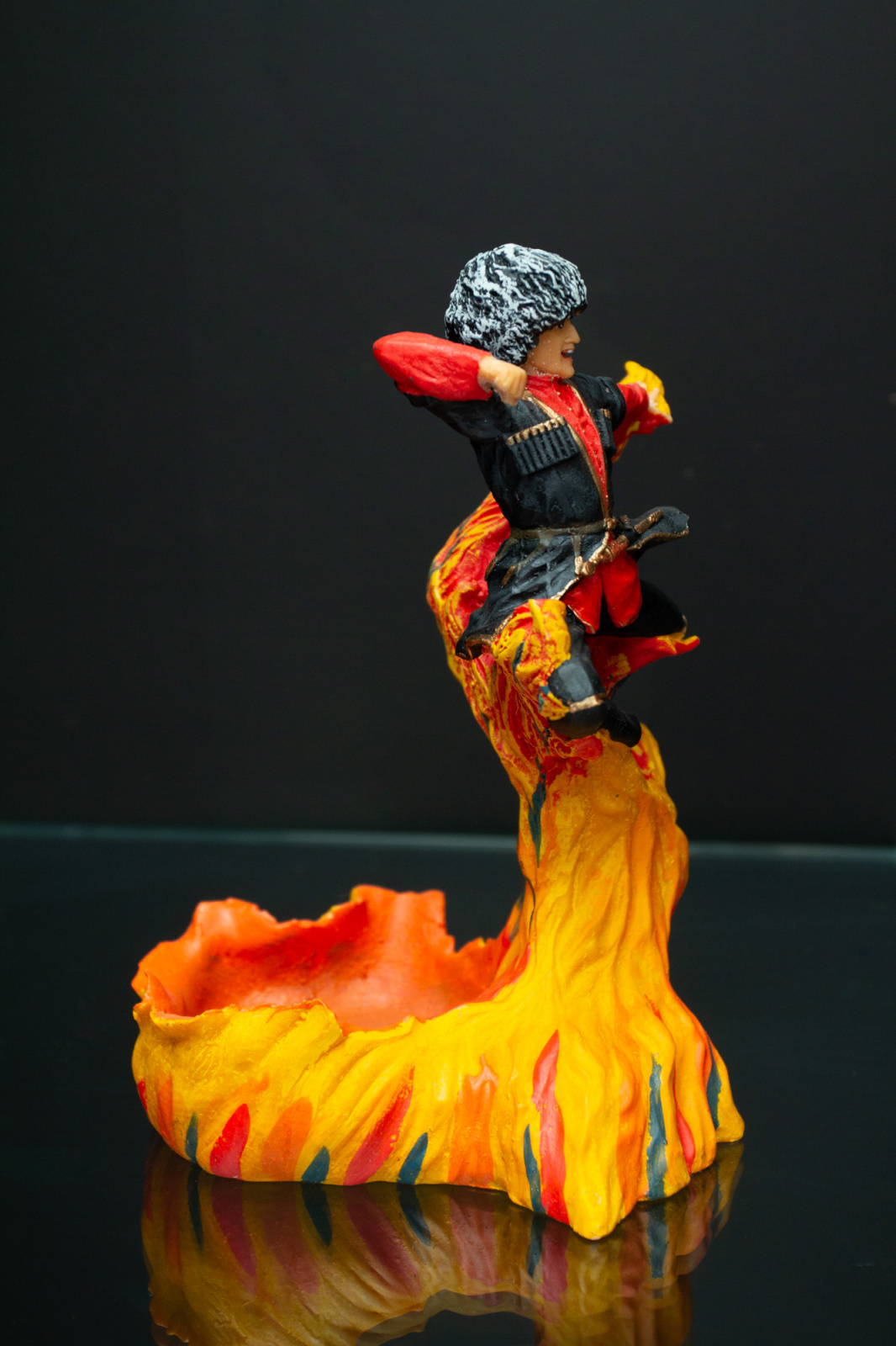 Сувенир танцующий джигит модель №3