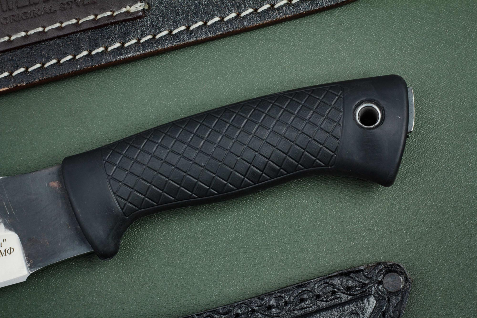 Нож Тарантул Х12МФ-резина Беркут Кизляр