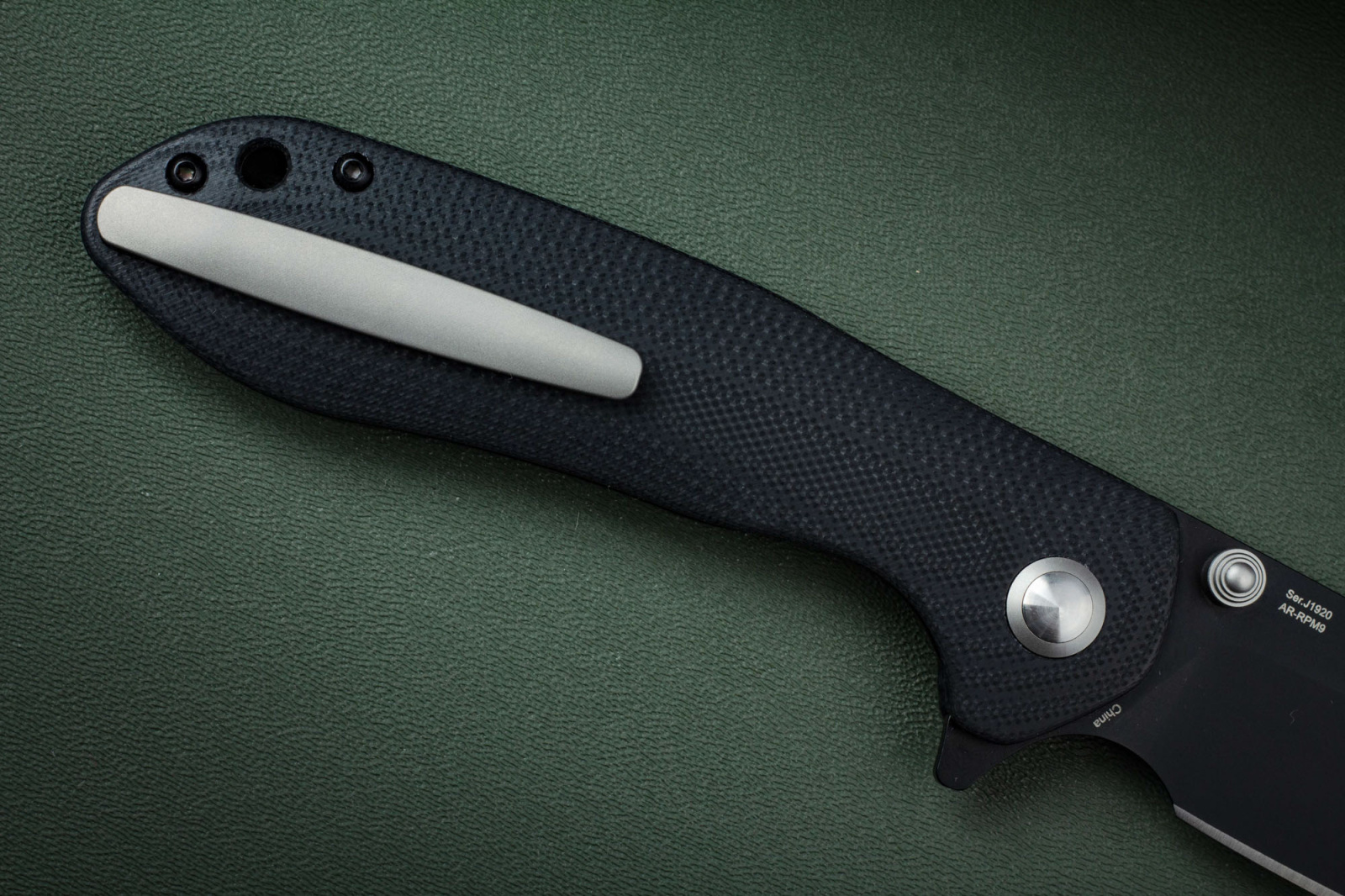 Складной нож CJRB Scoria PVD сталь AR-RPM9, рукоять Black G10