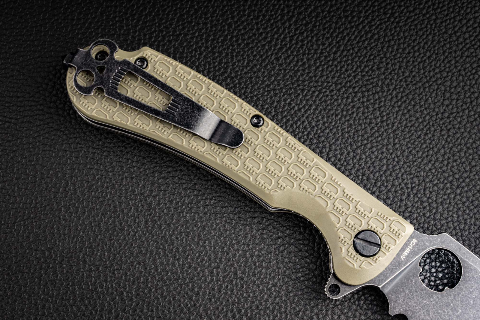 Складной нож Daggerr Resident serrated blackwash олива Складной нож Daggerr Resident serrated blackwash олива