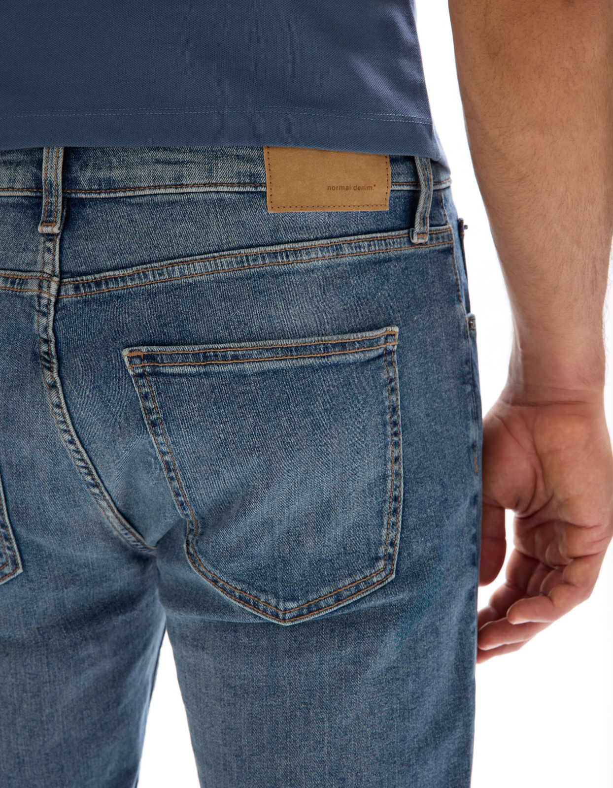 Джинсы - потертые Blue Cellio