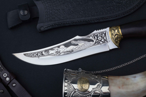 Нож Аллигатор граб/латунь с рисунком на клинке Беркут Кизляр