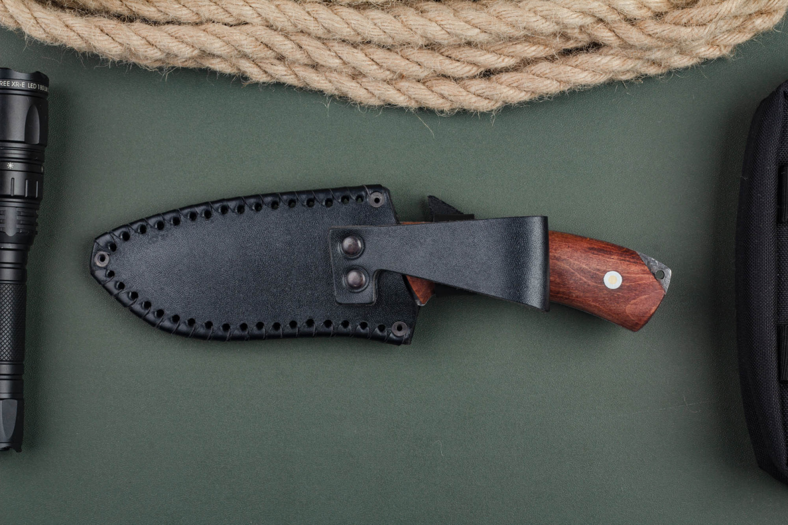 Нож Секач Х12мф накладные пляшки Блажко