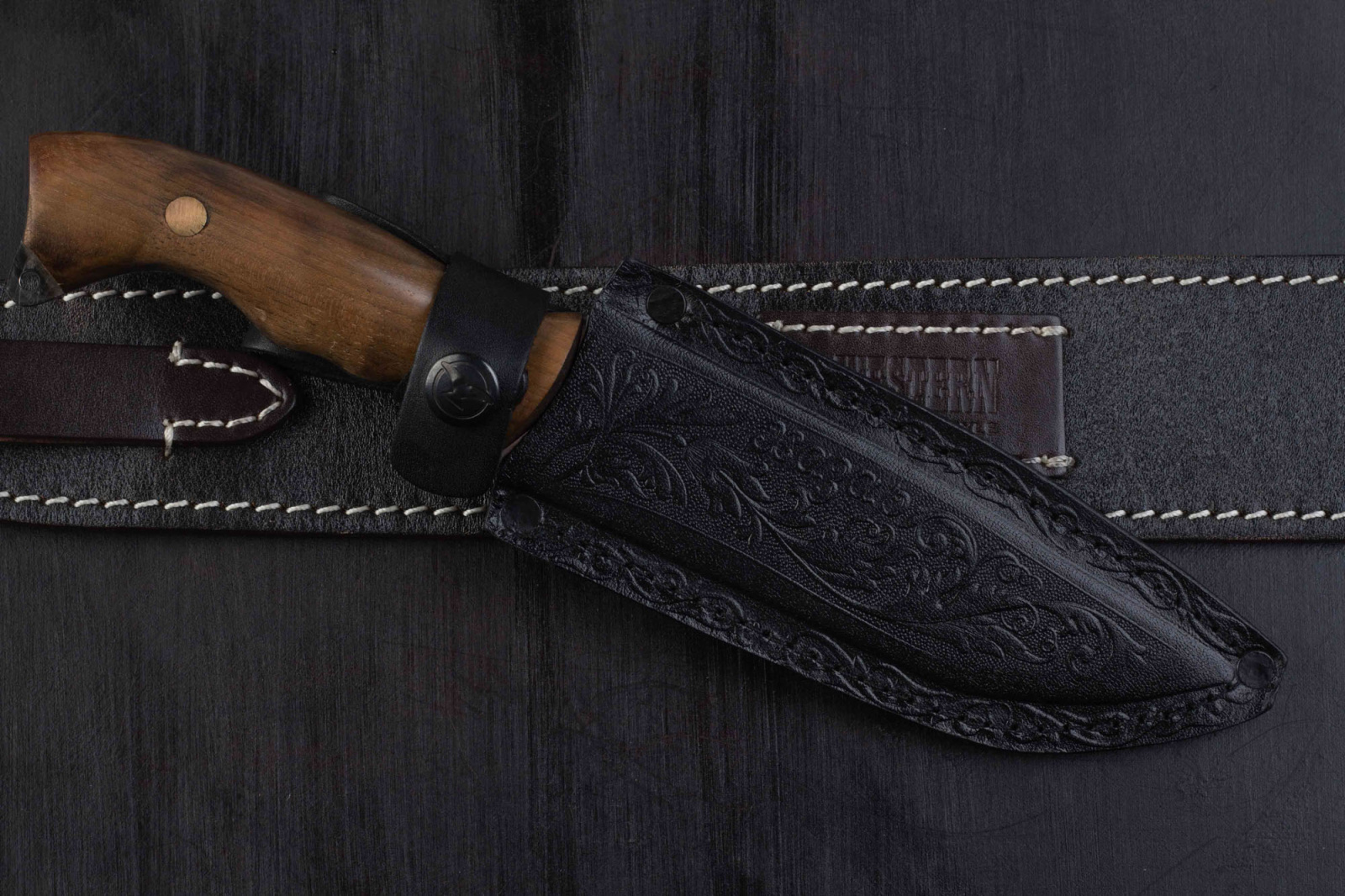 Нож Хазар - орех 65Х13 Беркут Кизляр