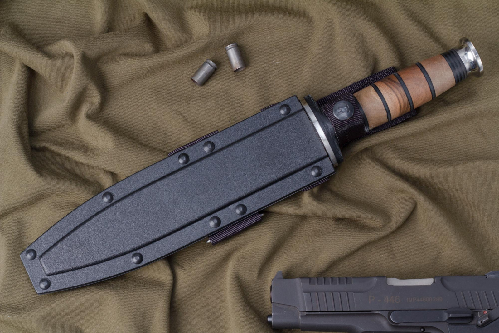 Нож КО-2 Дерево/Кожа с символикой ГРУ Нож КО-2 Дерево/Кожа с символикой ГРУ