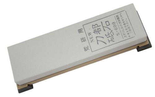 Японский точильный водный камень 600 S-600 на подставке Masahiro 40184