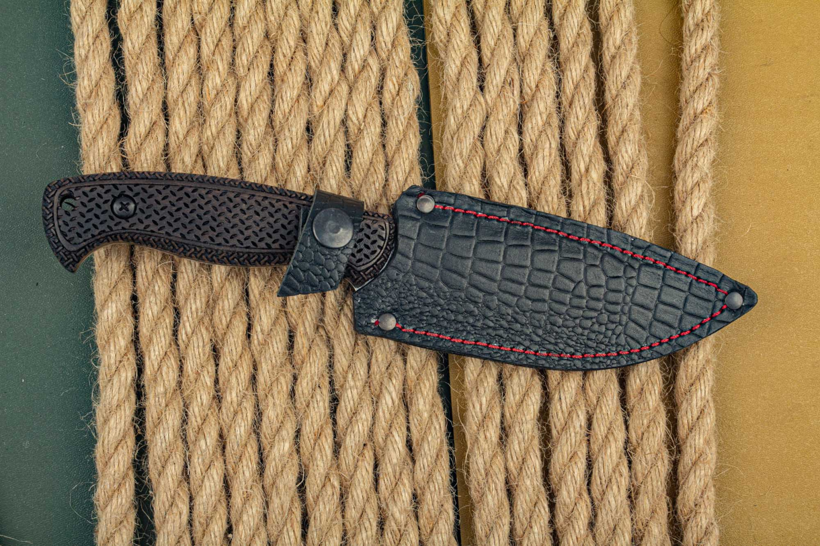 Нож Кавказ - Х12мф орех