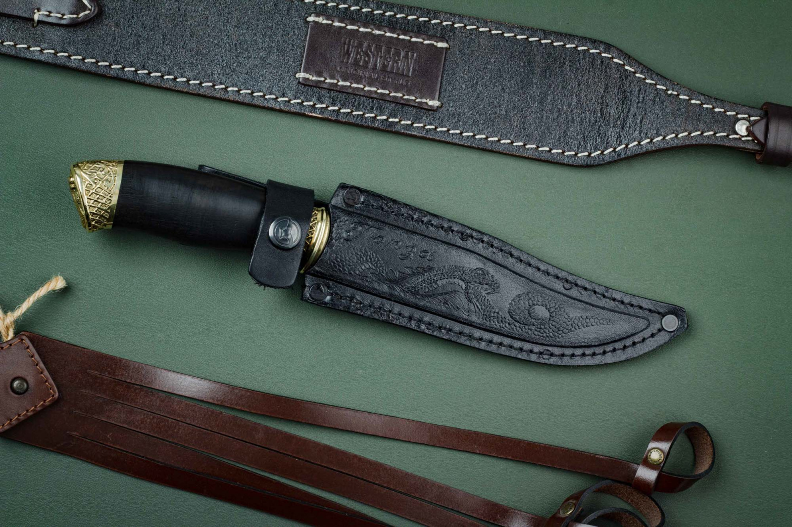 Нож Гюрза Х12 граб/латунь Беркут Кизляр