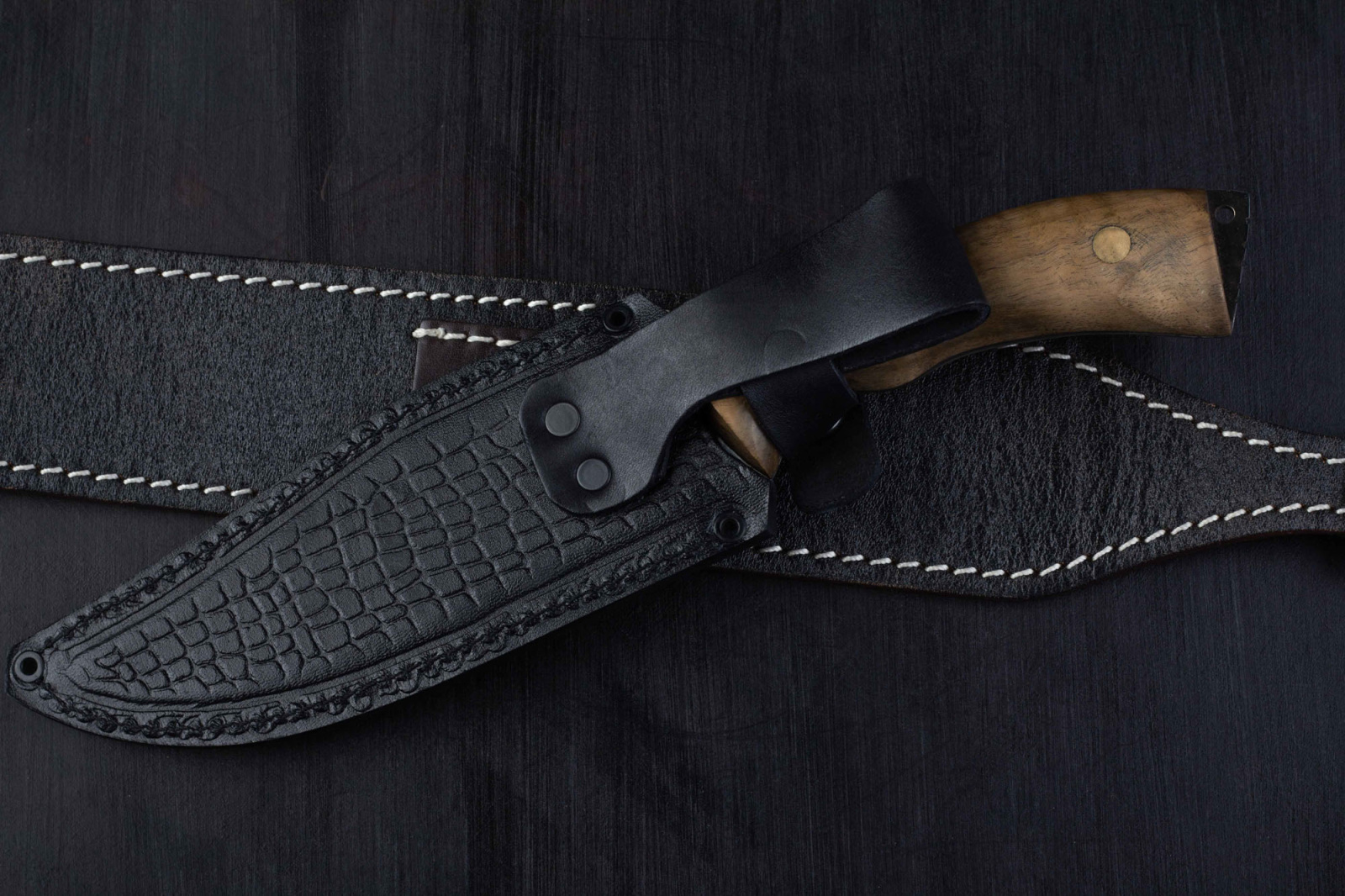 Нож Тайгер - 65Х13/орех Беркут Кизляр