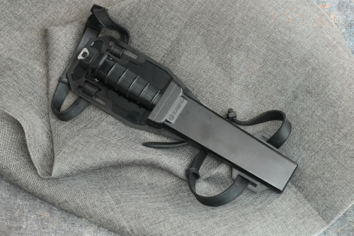 Нож водолазный HВ ножны из ударопрочной пластмасса