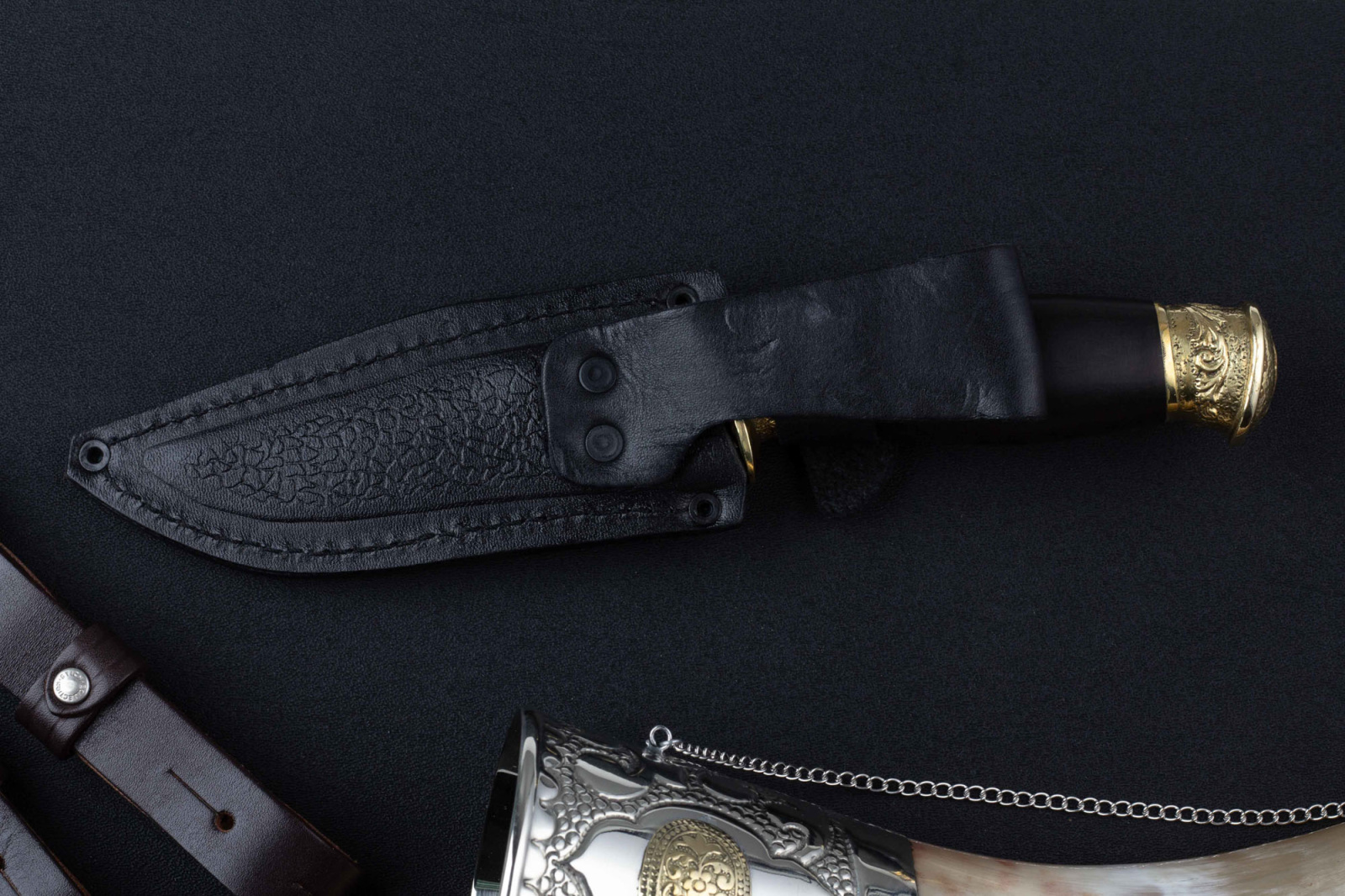 Нож Ф-1- 65Х13/латунь Беркут Кизляр