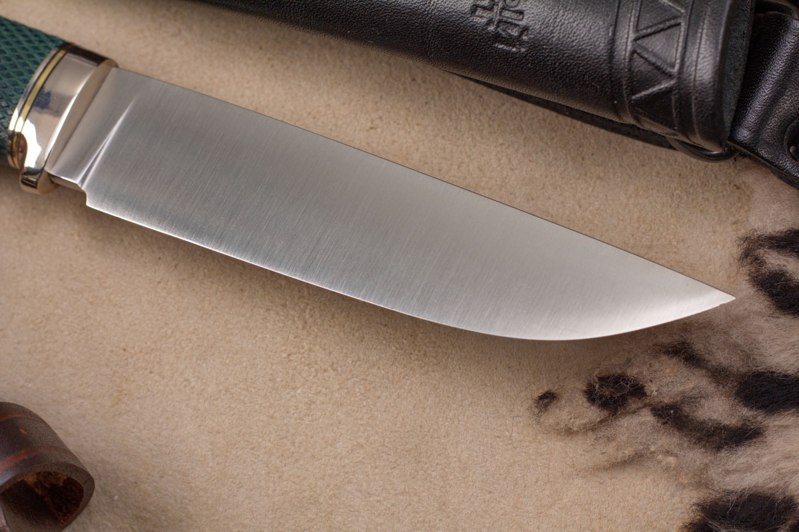 Нож джек Эксперт N690 изумруд конвекс Южный Крест