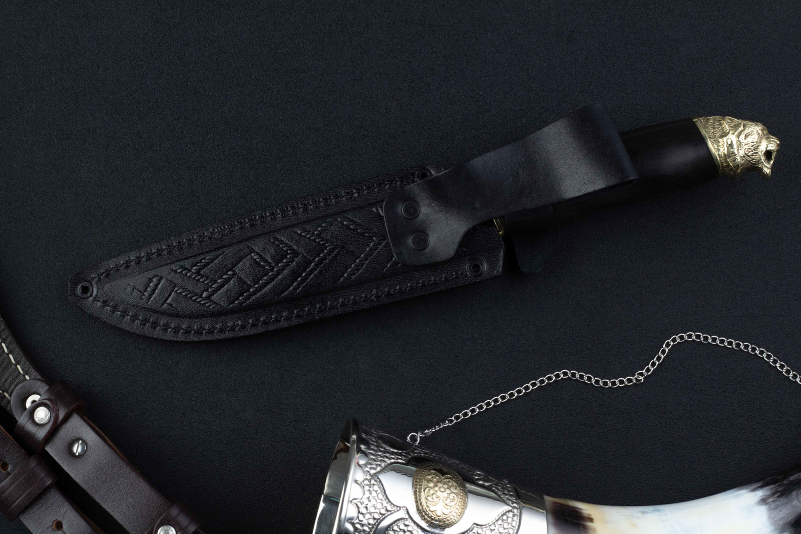 Нож Охота - Х12МФ латунь Беркут Кизляр