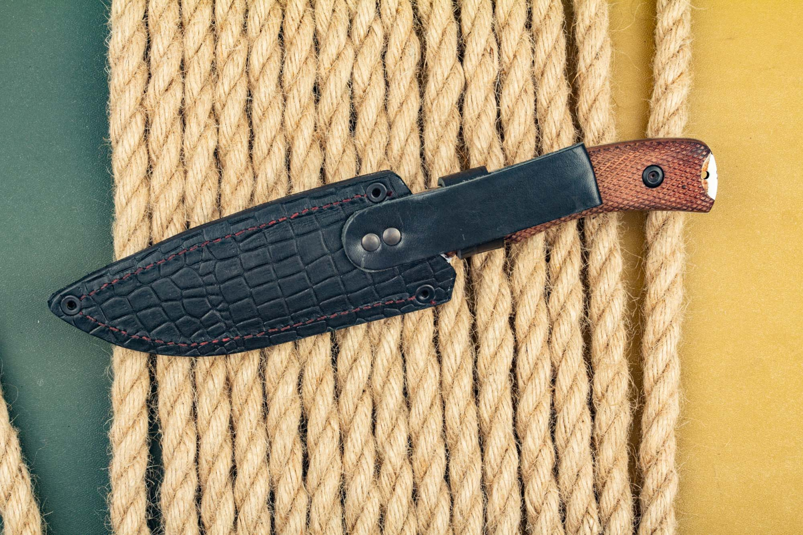 Нож Каспий Х12МФ орех