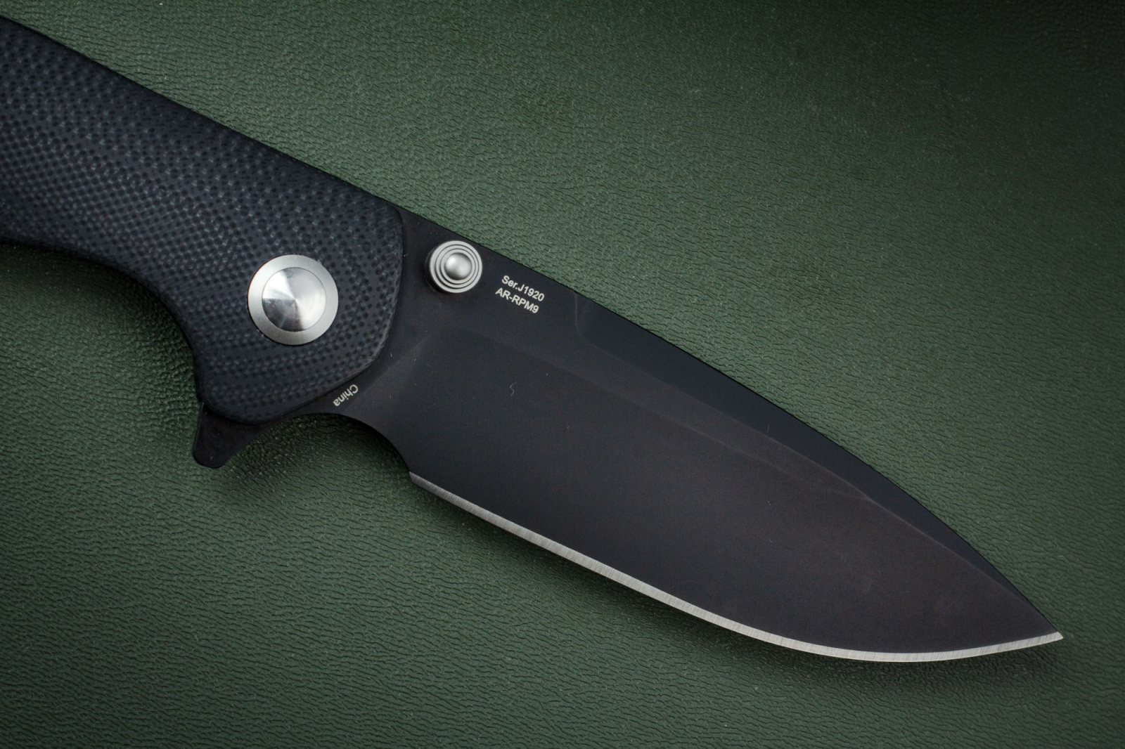 Складной нож CJRB Scoria PVD сталь AR-RPM9, рукоять Black G10