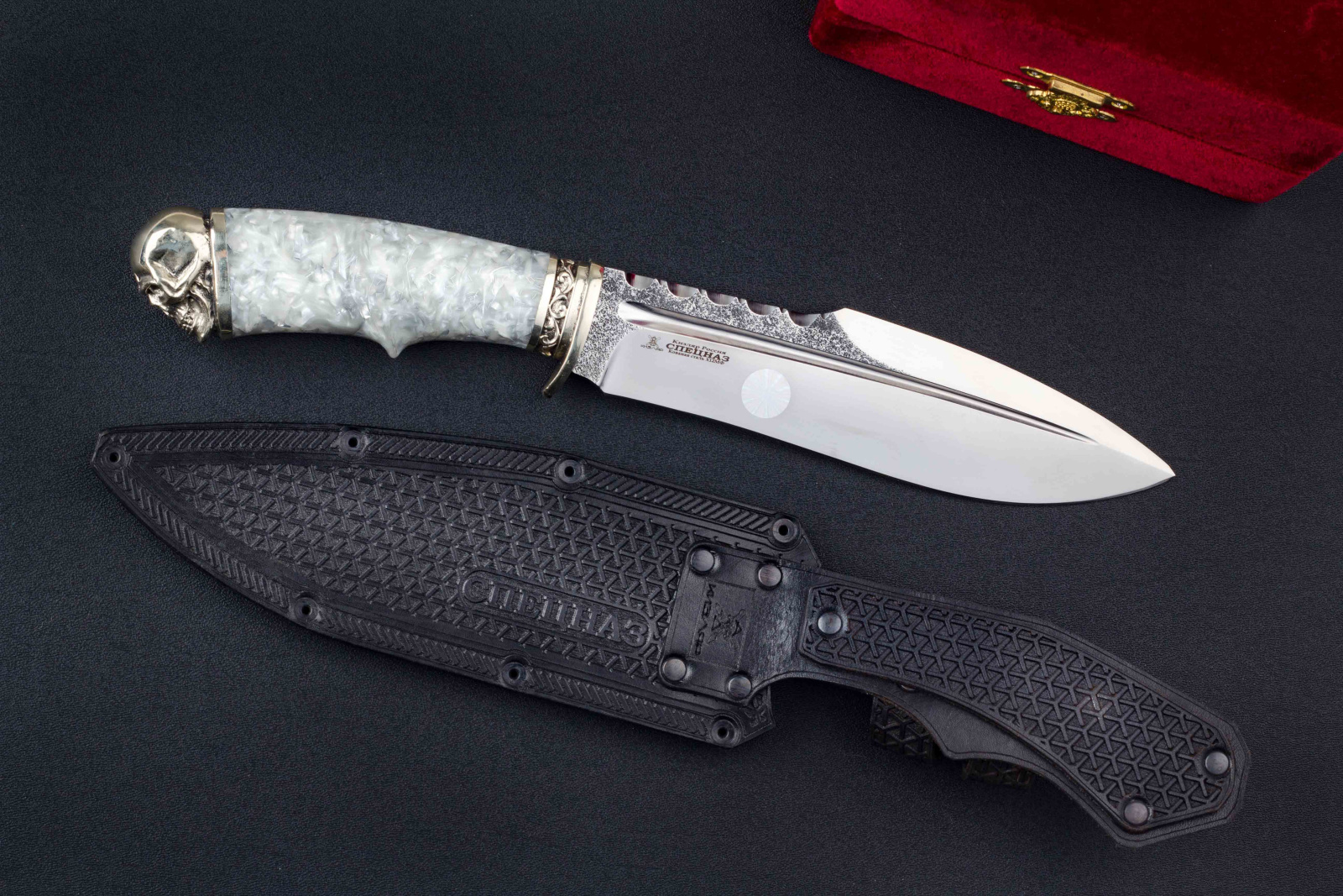 Нож Спецназ Х12МФ Акрил серый резные Ножны Кизляр Андреев д.В.