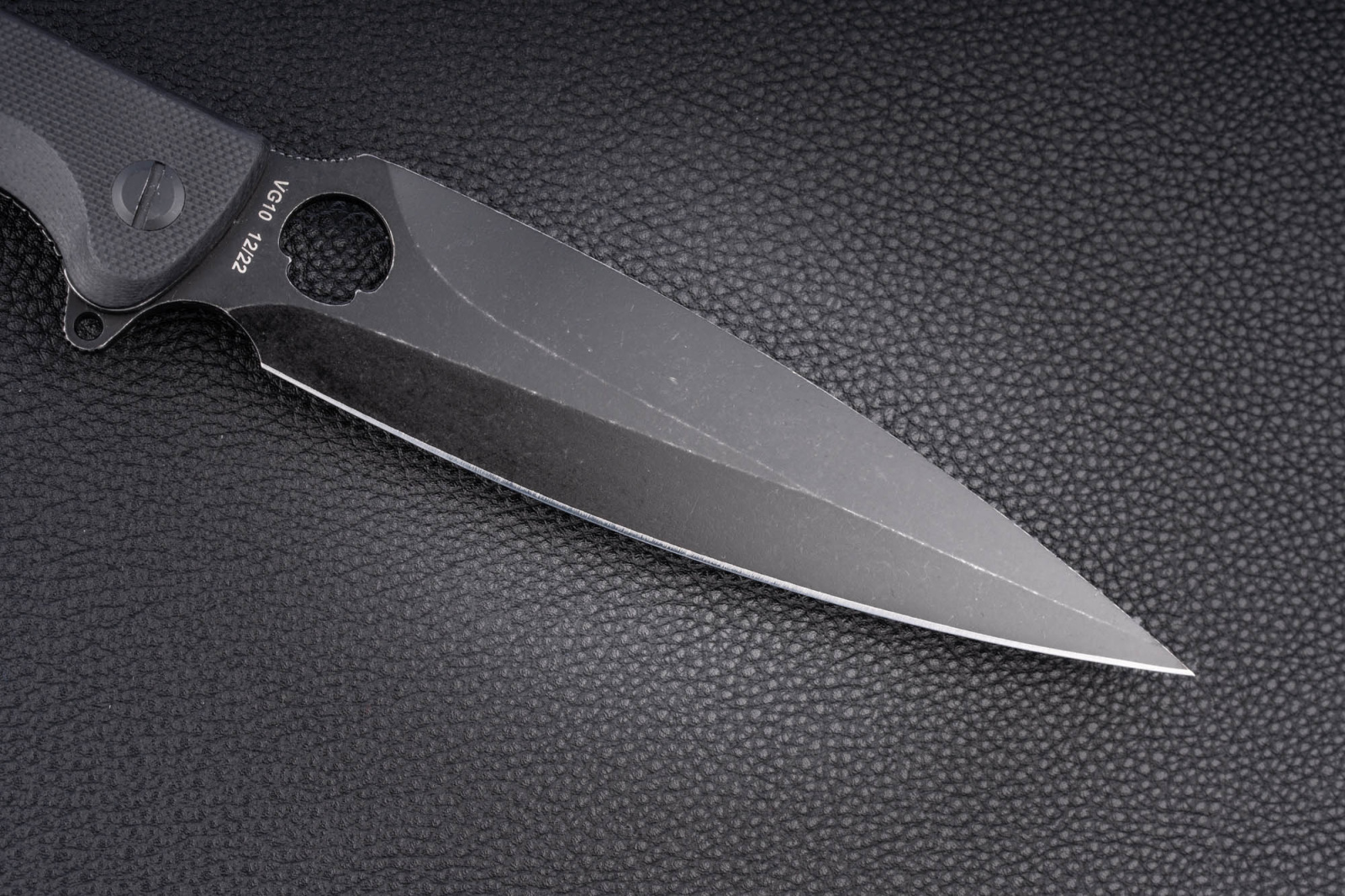 Складной нож Daggerr Vendetta Liner Lock blackwash сталь VG10, рукоять black G10