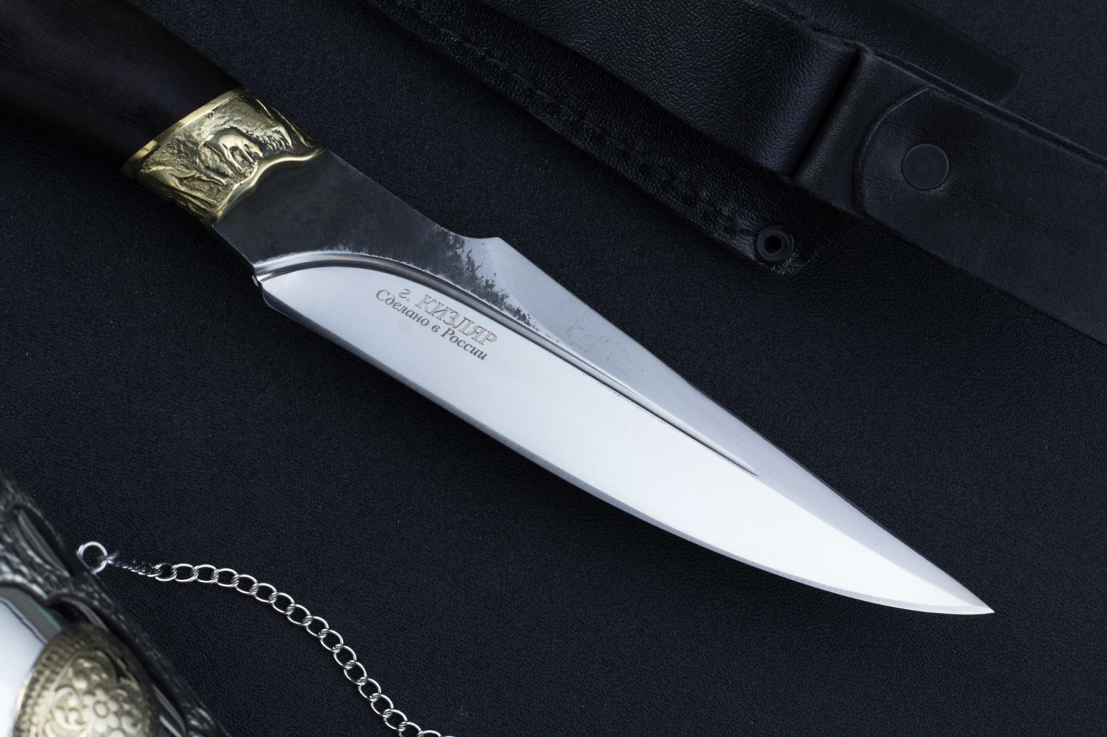 Нож Пантера Х12 граб/латунь Беркут Кизляр