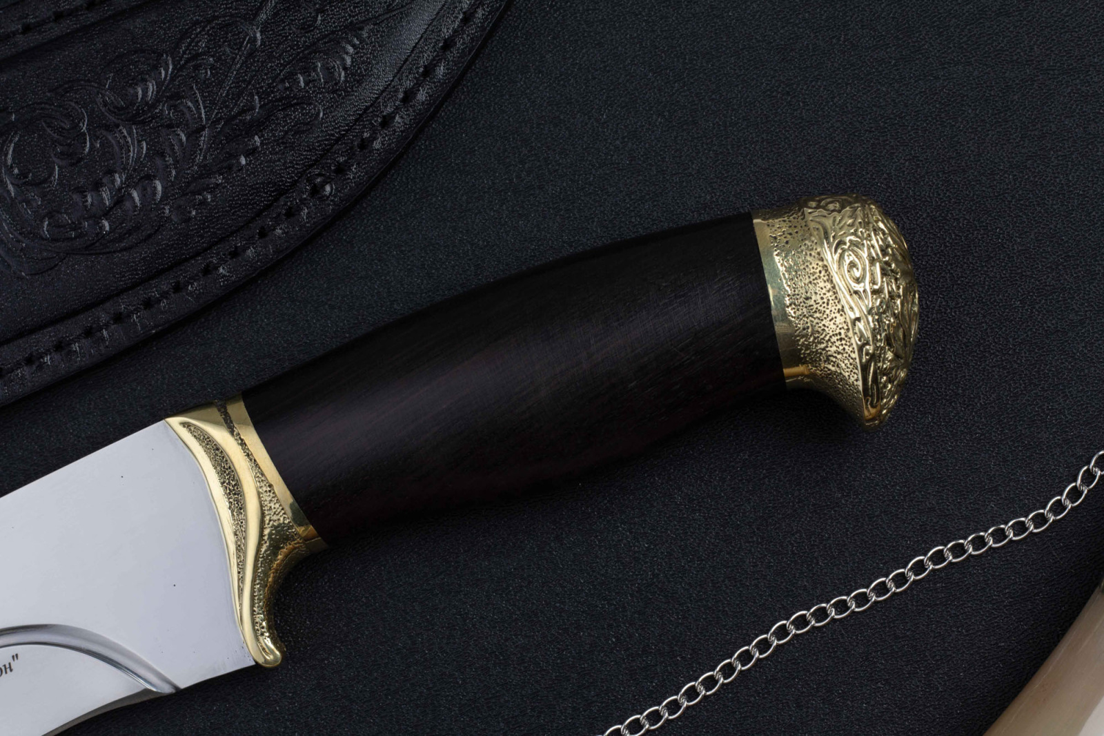 Нож Скорпион б.граб/латунь Беркут Кизляр