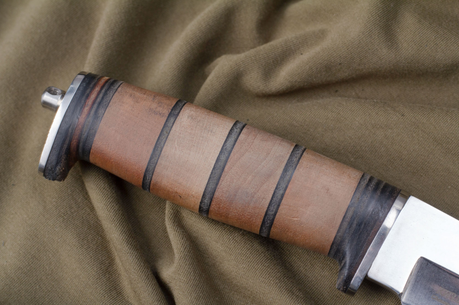 Нож Ш-5 Дерево/Кожа с символикой ГРУ