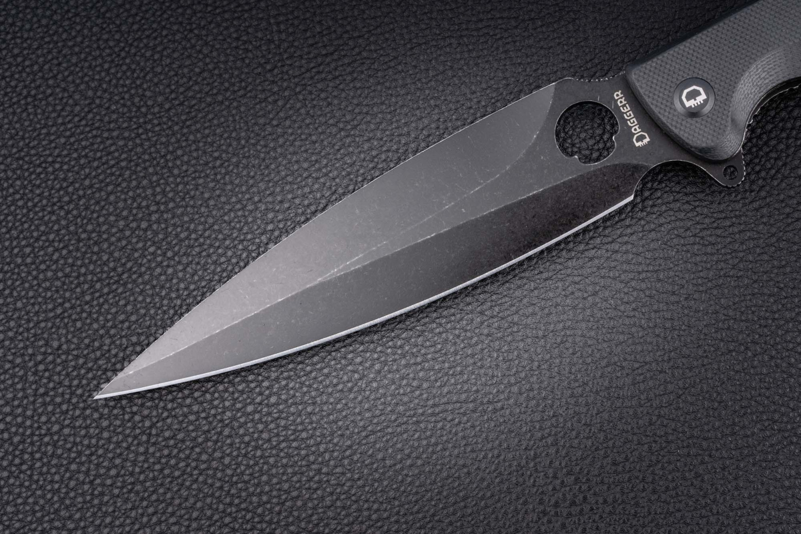 Складной нож Daggerr Vendetta Liner Lock blackwash сталь VG10, рукоять black G10