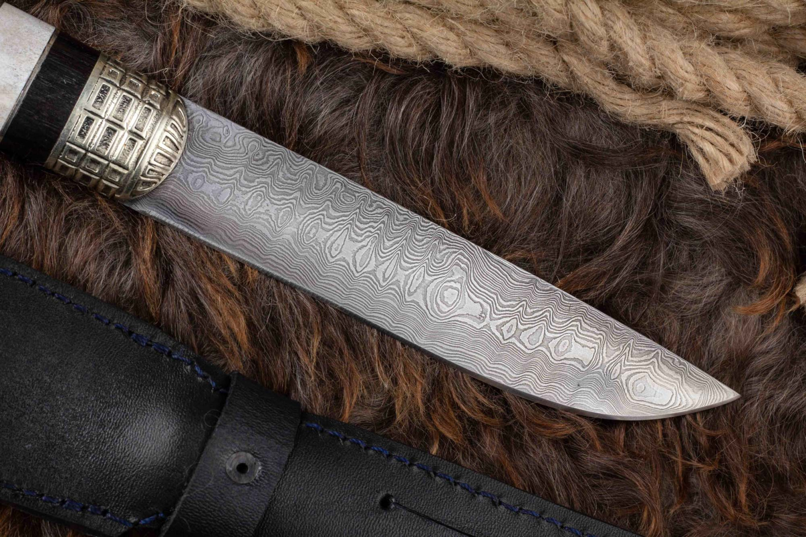 Нож Восток дамаск рог/граб Адамов