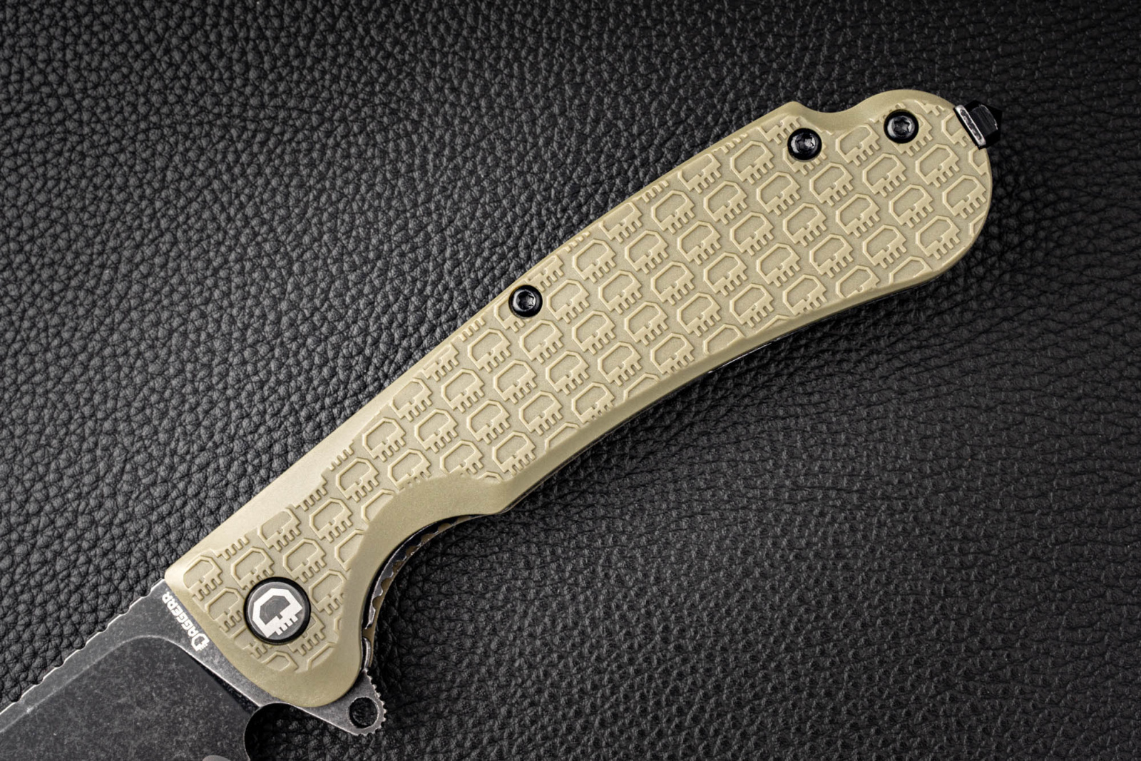 Складной нож Daggerr Wocket serrated blackwash Складной нож Daggerr Wocket serrated blackwash
