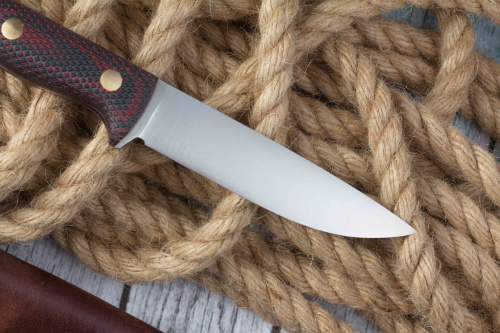 Нож Шершень L N690 233.1954 красно-черная Южный Крест