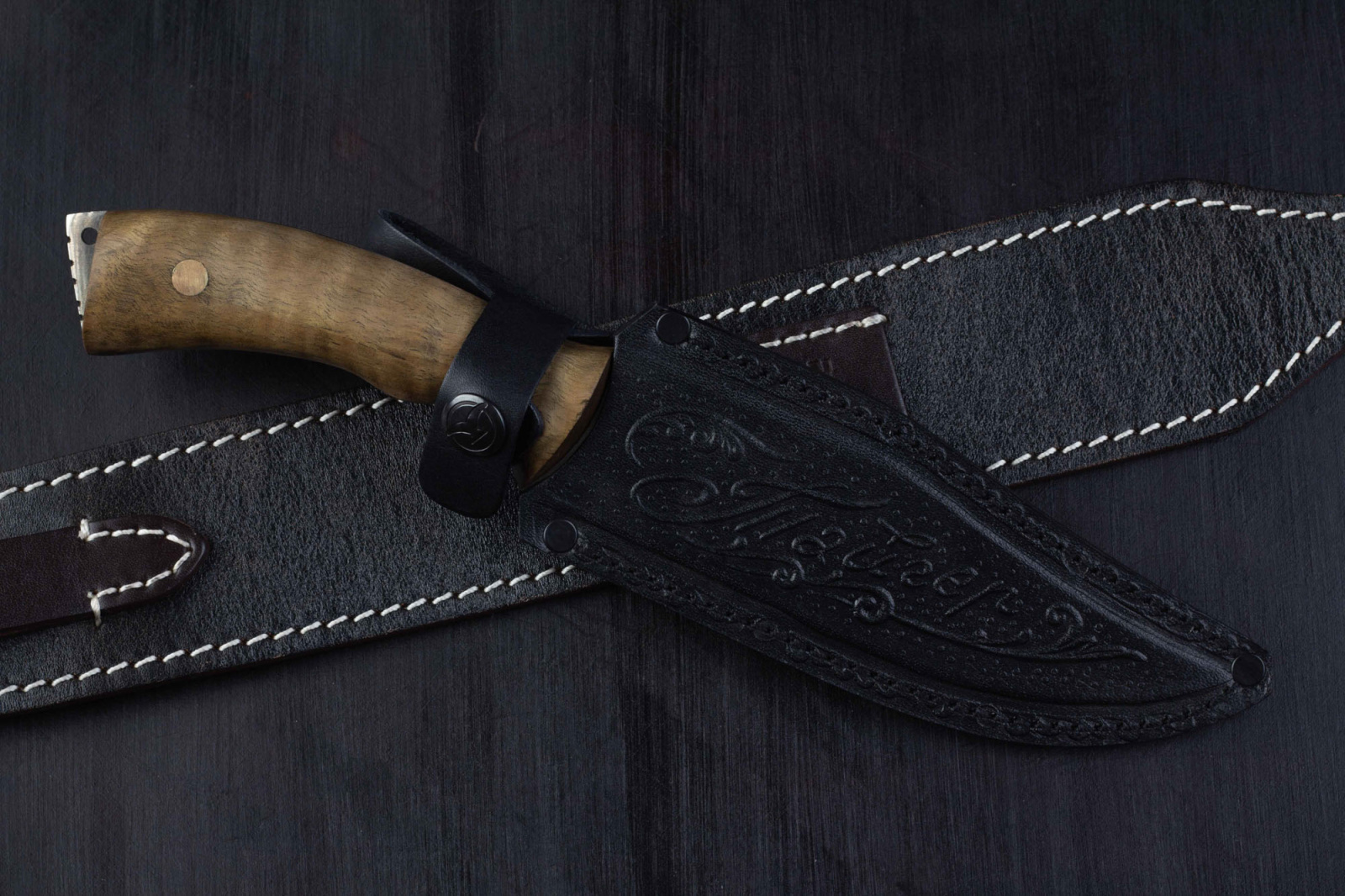 Нож Тайгер - 65Х13/орех Беркут Кизляр