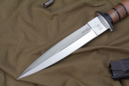 Нож КО-2 Дерево/Кожа с символикой ВДВ Нож КО-2 Дерево/Кожа с символикой ВДВ