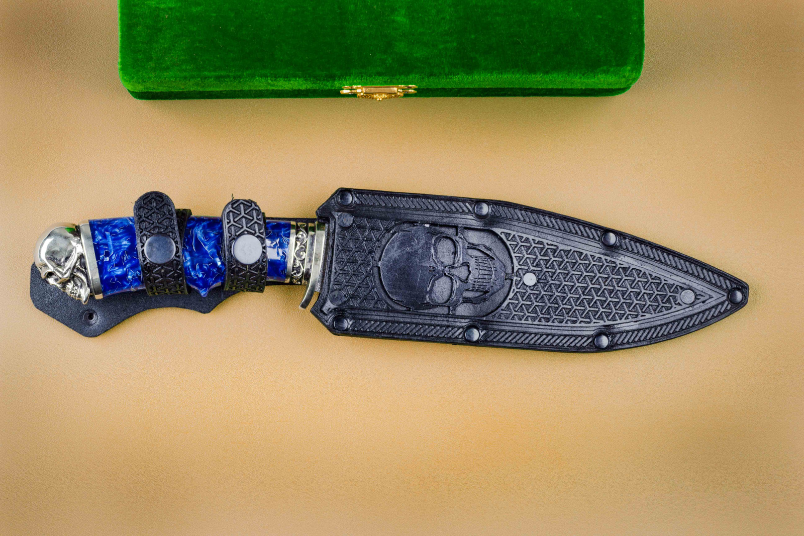 Нож Спецназ Х12МФ Акрил синий резные Ножны Кизляр Андреев д.В.